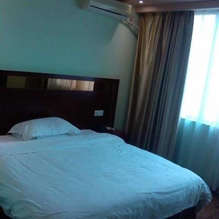 Zhanjiang Joyful Hotel Zhenhai  Экстерьер фото